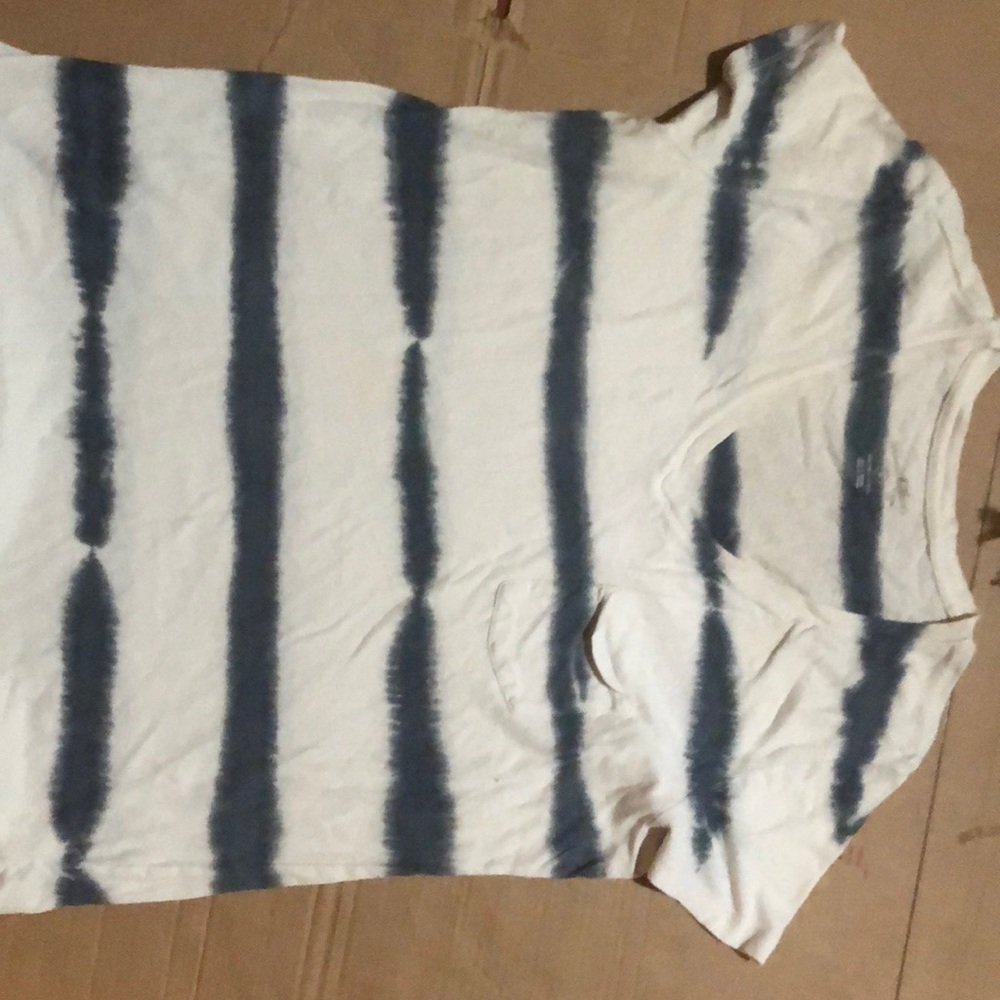 V Neck Tee